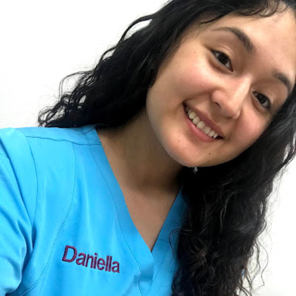 Meet your Posher, Daniella